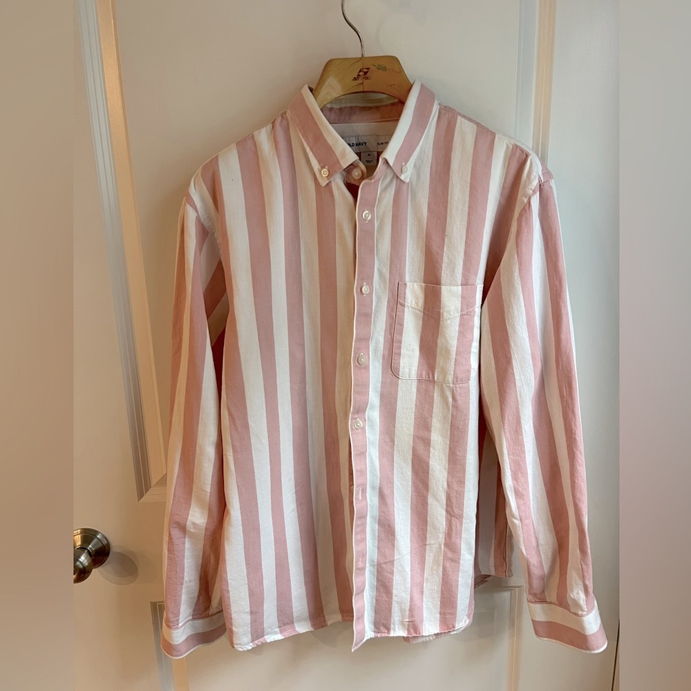 causal light button down